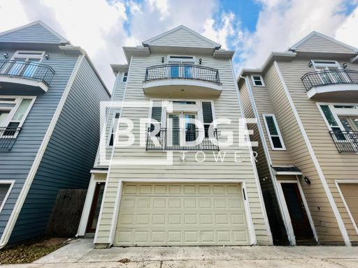 711 E 28th St Unit C, Houston, TX 77009