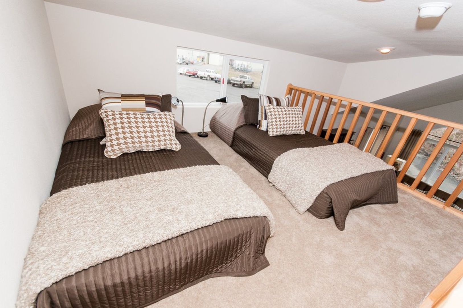 Blaine Apartment: 7954 Birch Bay Drive