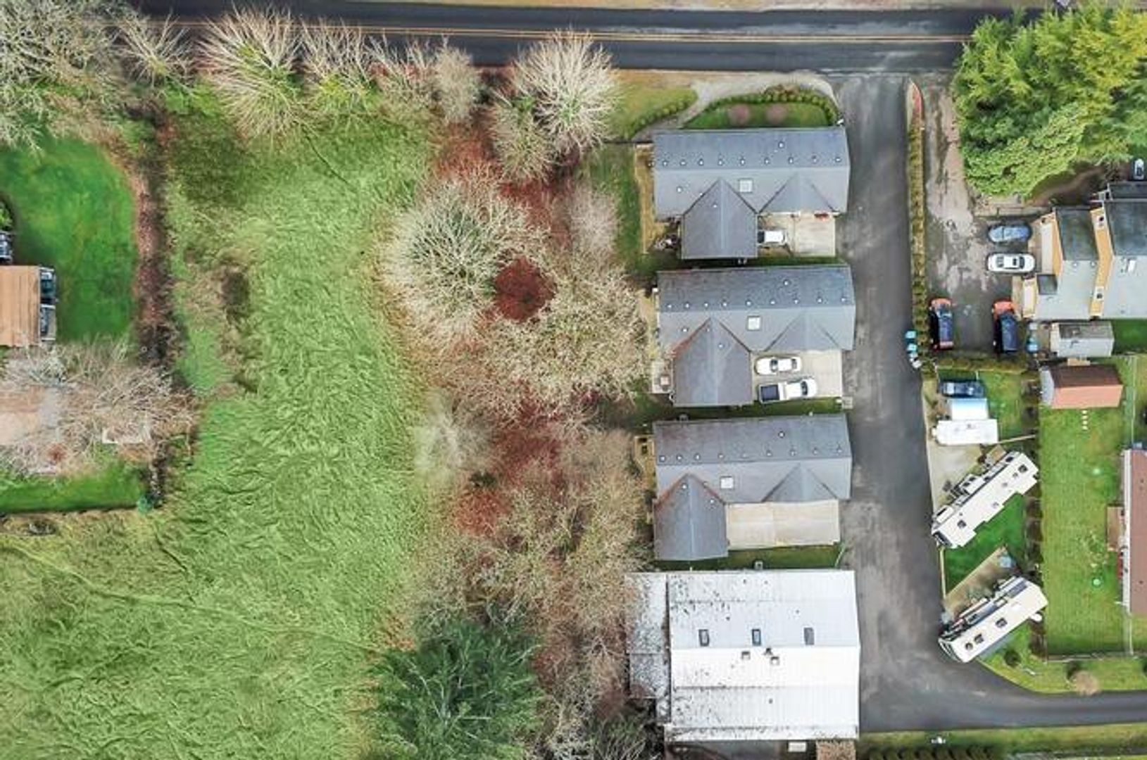 Puyallup Apartment: 9604 Fruitland Avenue East