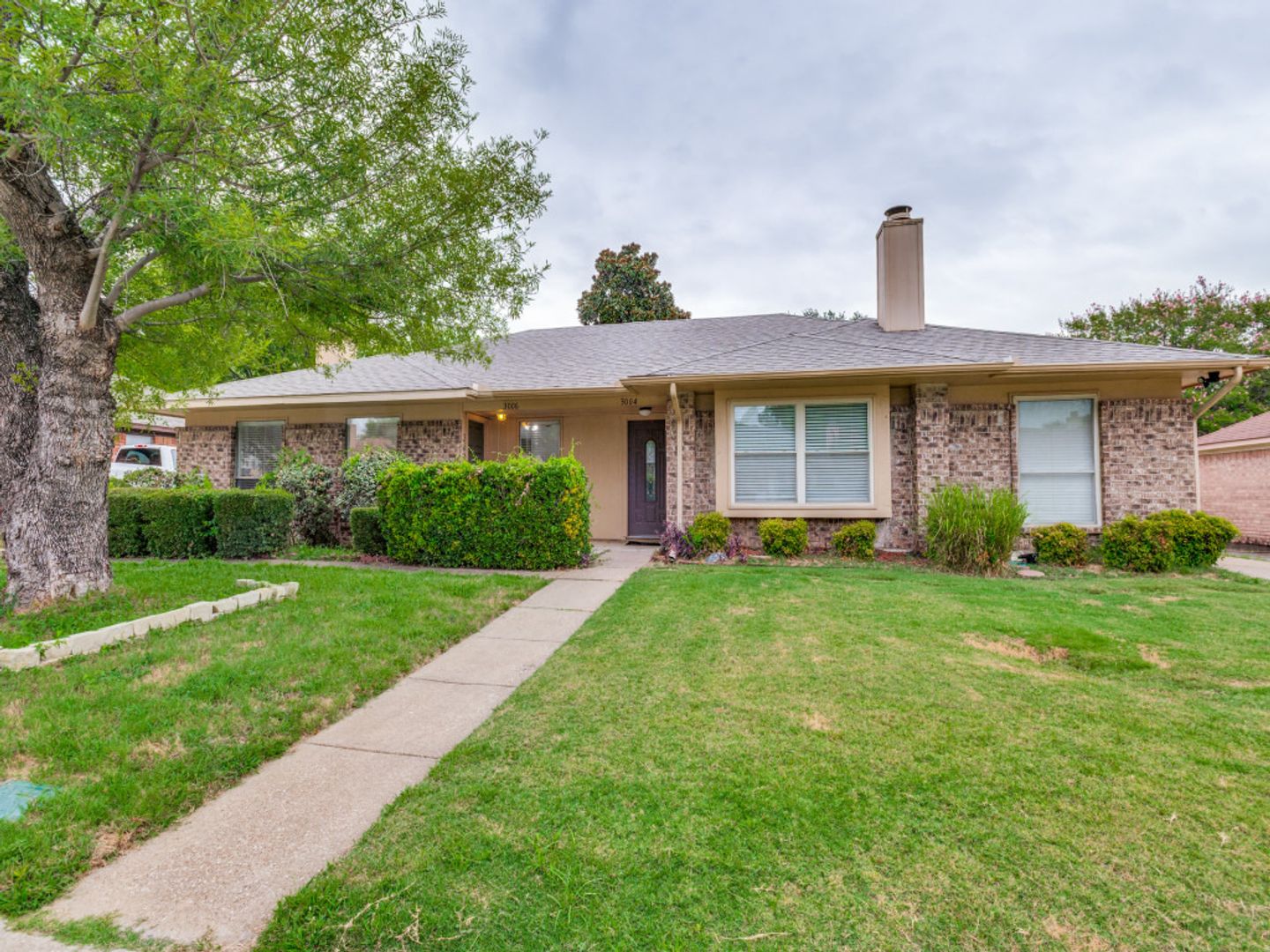 Euless Apartment: 3006 Post Oak Drive