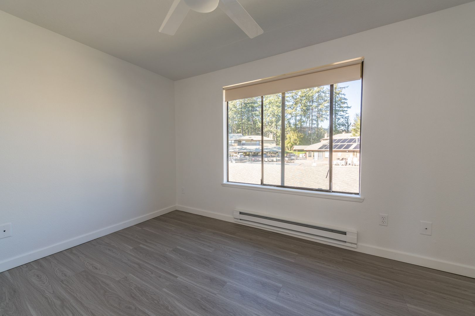Hallwood Apartments 7 of 12