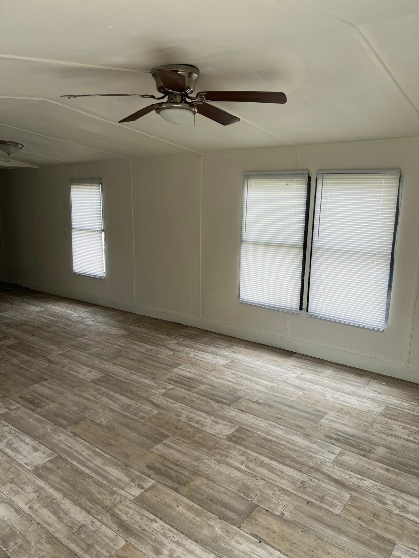 Renovated 2-Bed, 1-Bath Mobile Home 12 of 12