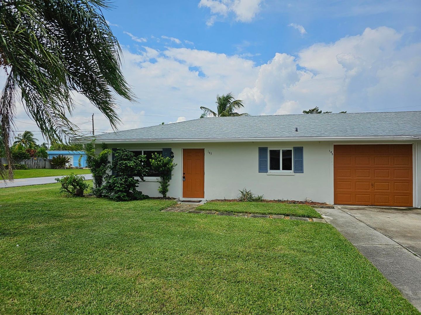 Boynton Beach House: 145 Sw 8th Ave