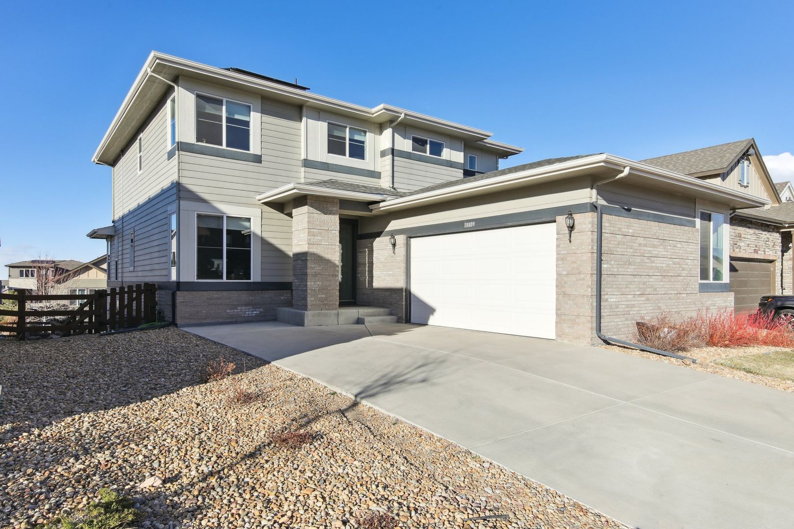 Arvada House: 18809 w 92nd Drive