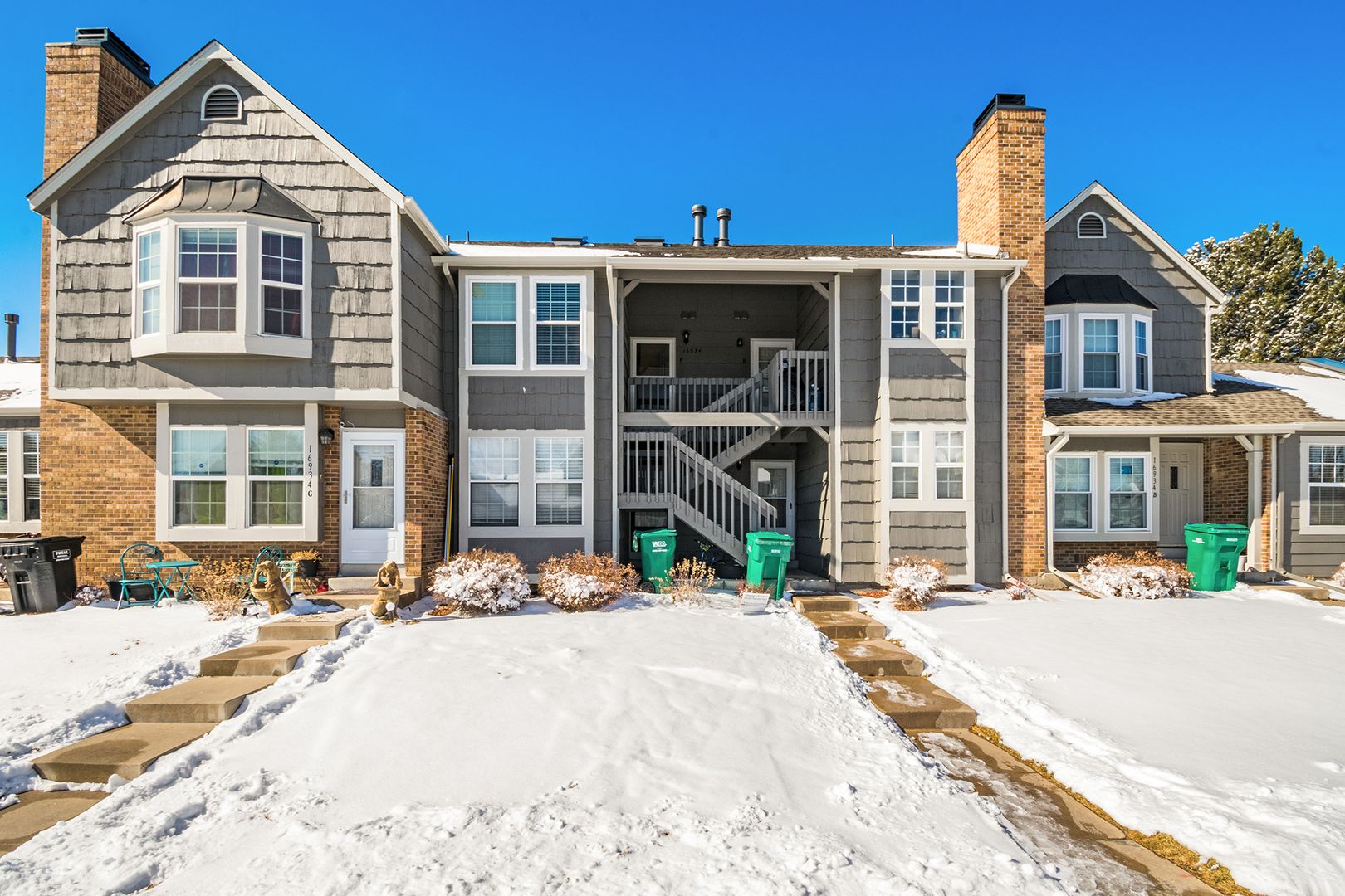 Aurora House: 16934 E Whitaker Road