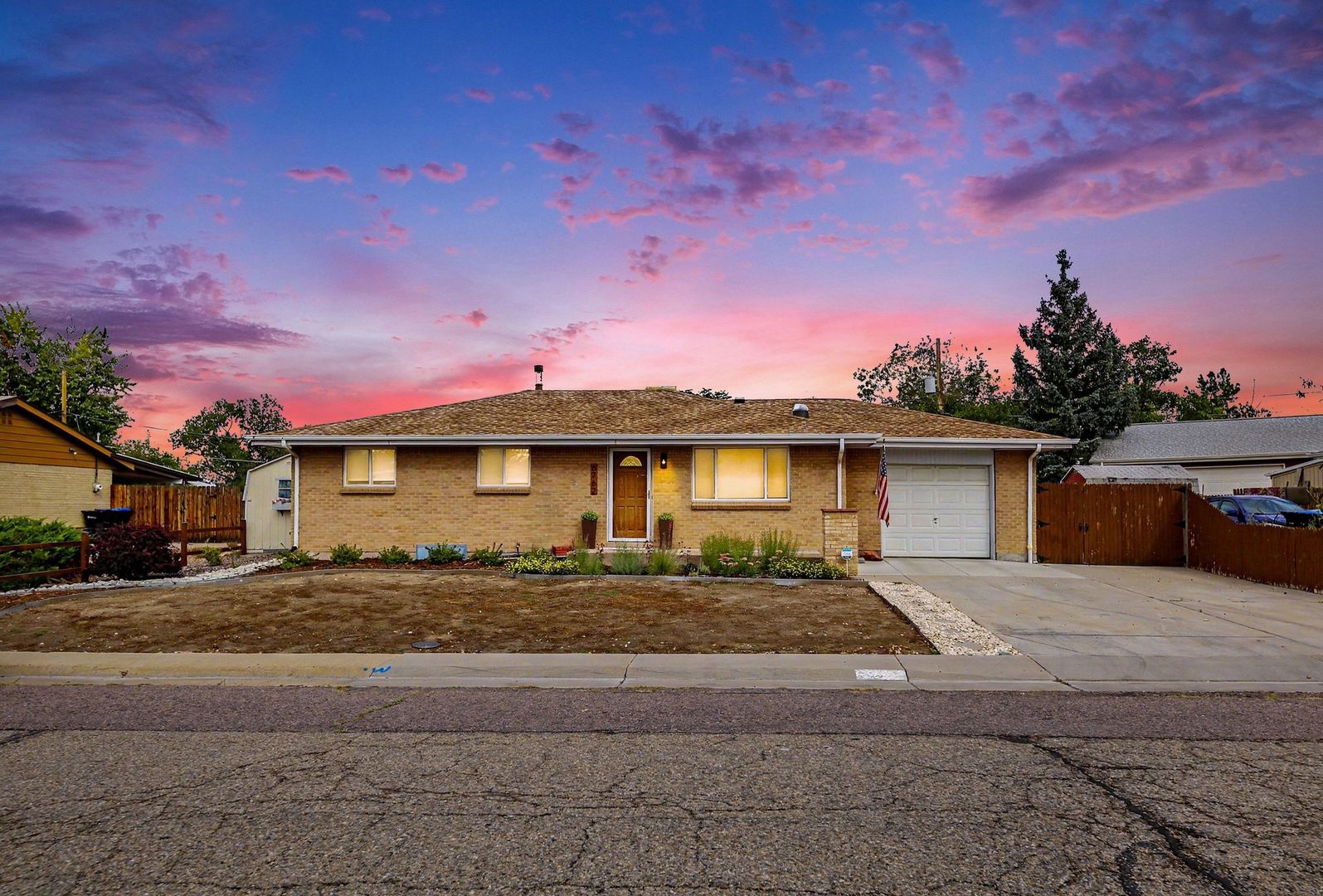 Arvada House: 6762 Harlan St.