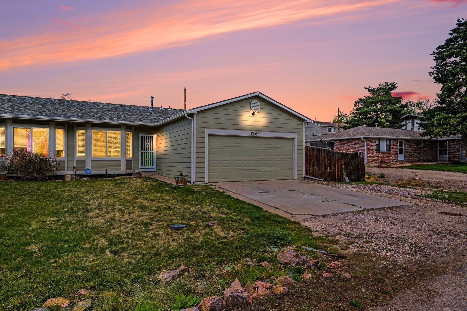 Littleton House: 8407 S Reed St