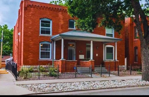 Stylish Completely Remodeled LoHi 2BD/2BA – photo 1