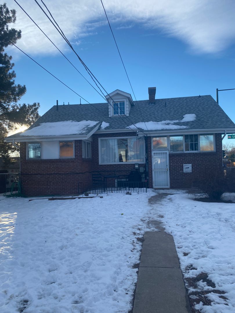 Denver House: 3140B Sheridan Blvd