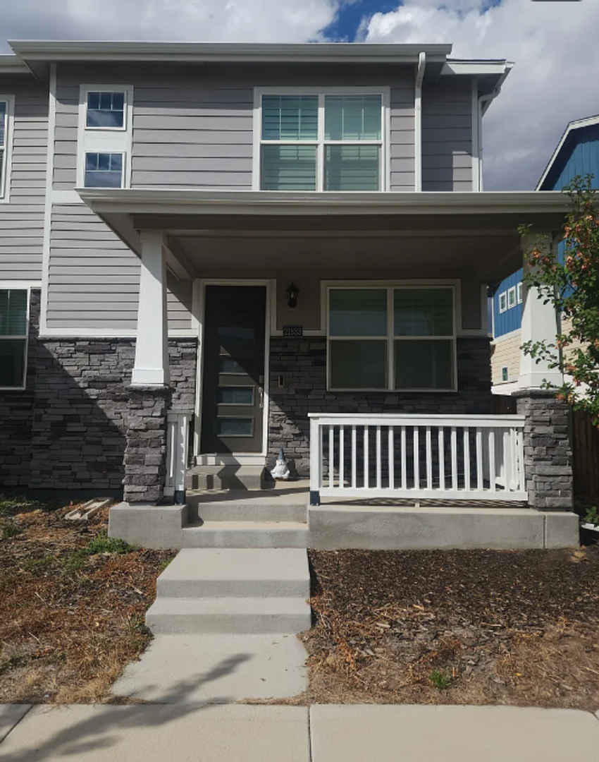 Aurora Townhome: 21833 E 8th Ave