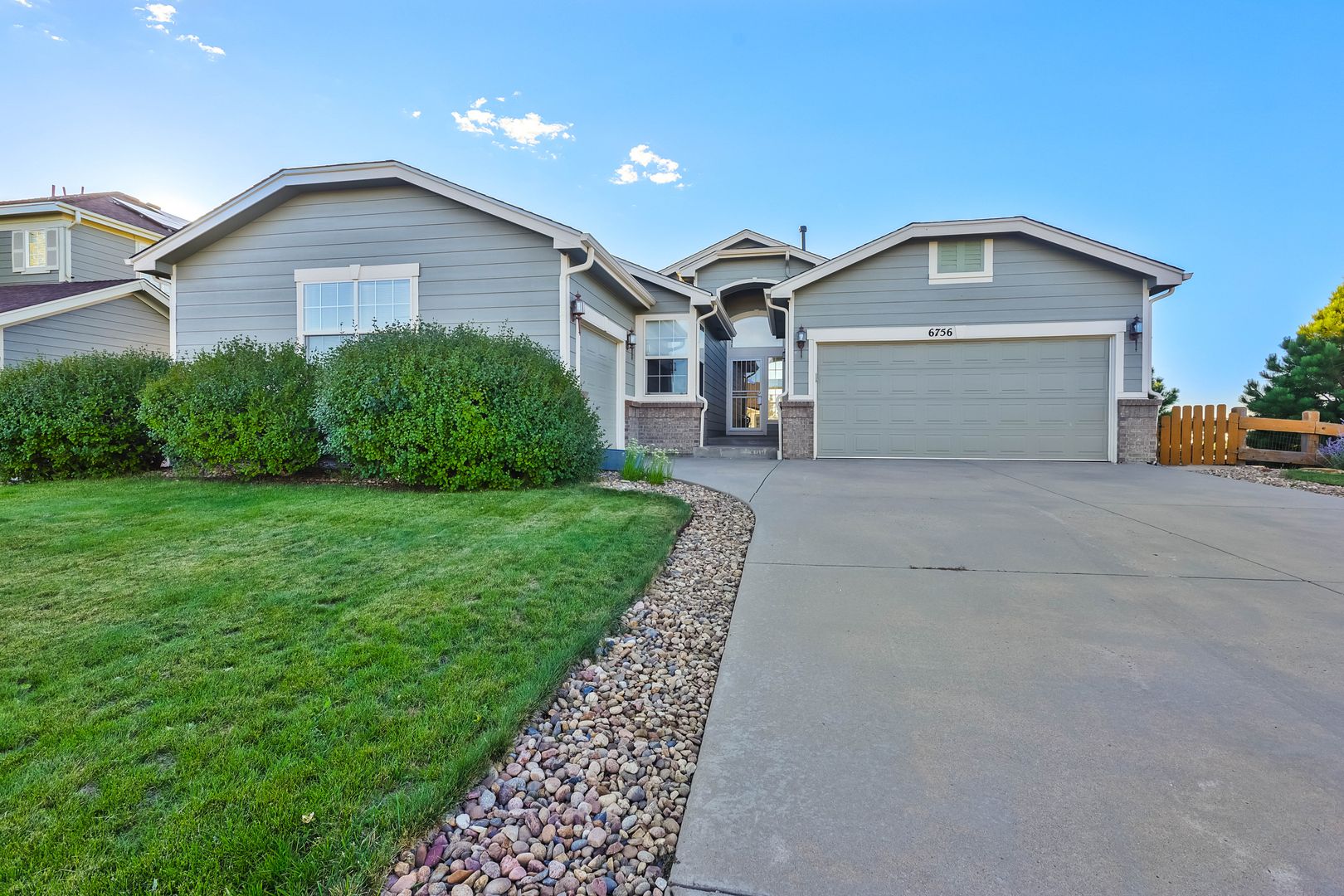 Castle Pines House: 6756 Solana Dr.