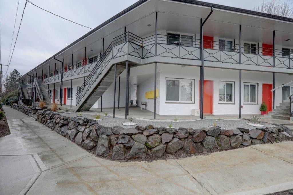 Seattle Apartment: 5701 Wilson Avenue S