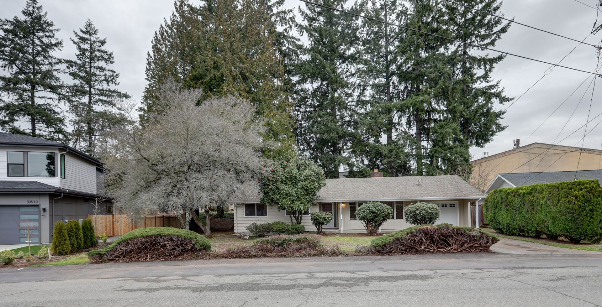 Bellevue House: 5640 118th Ave SE