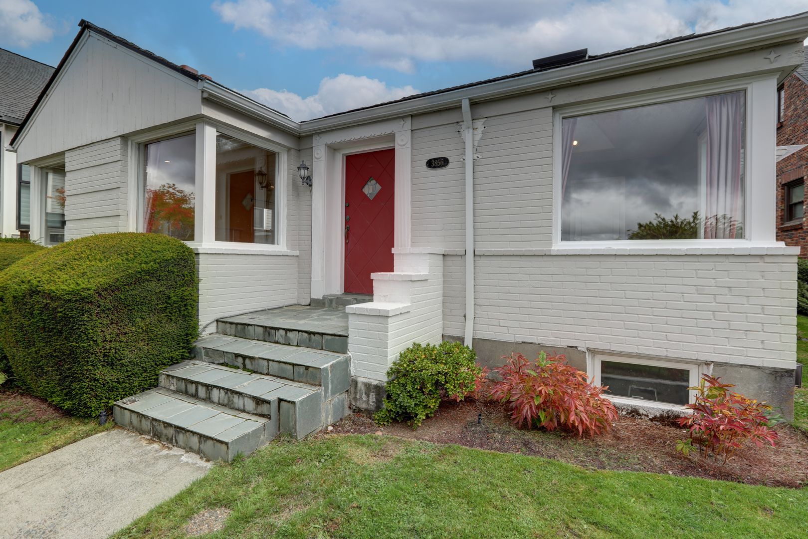 Seattle House: 3856 46th Ave NE