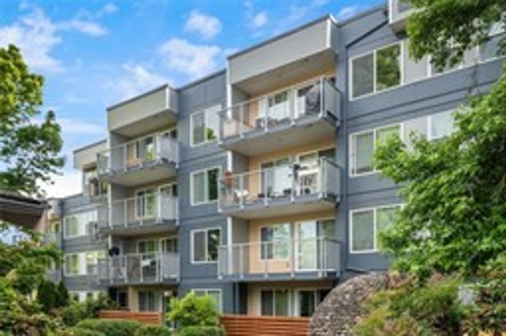 Seattle Condo: 1311 12th Ave S,  #C304