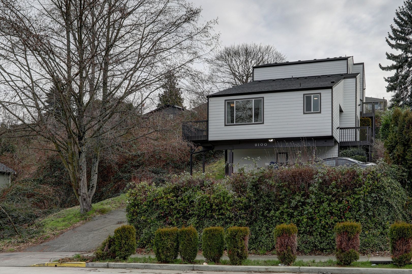 Seattle Apartment: 8100 Delridge Way SW