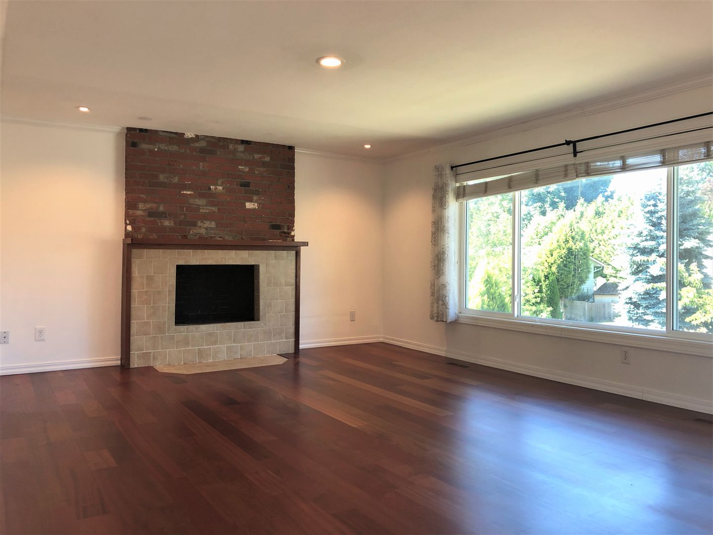 Kirkland House: 12639 NE 133rd Pl