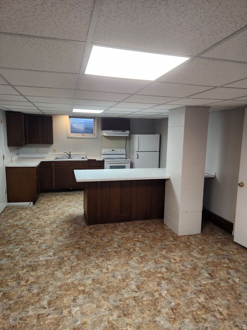 Willmar Apartment: 405 12th St NW