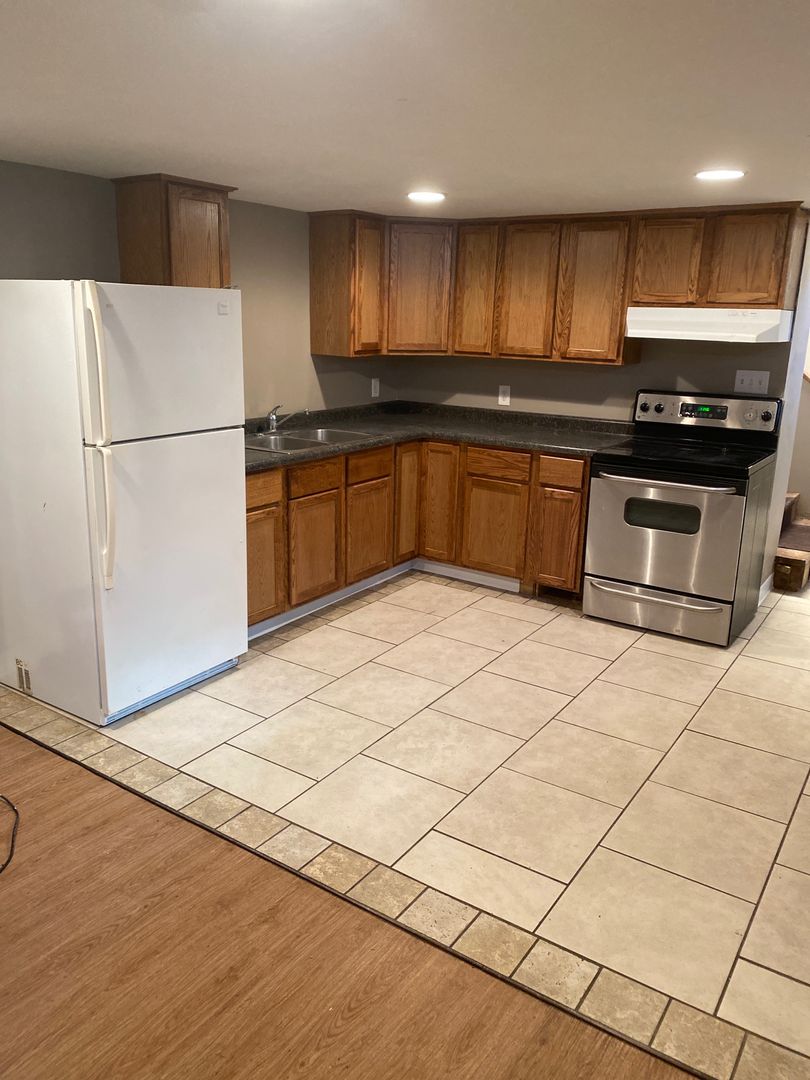 Willmar Apartment: 1110 5th St SW