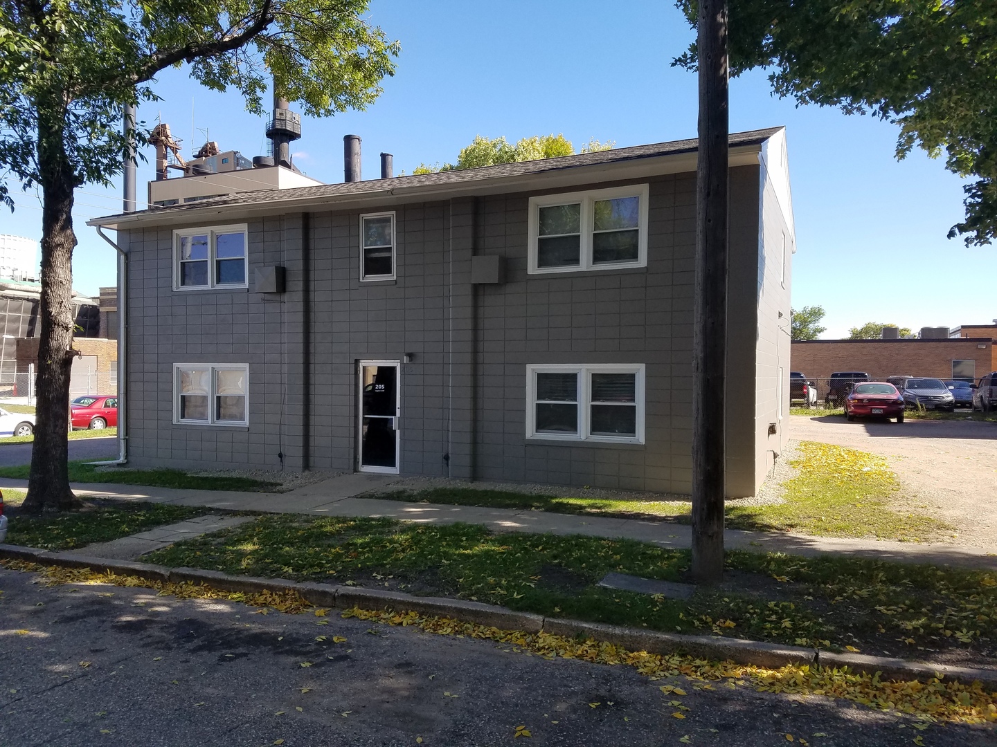Willmar Apartment: 205 8th St SW
