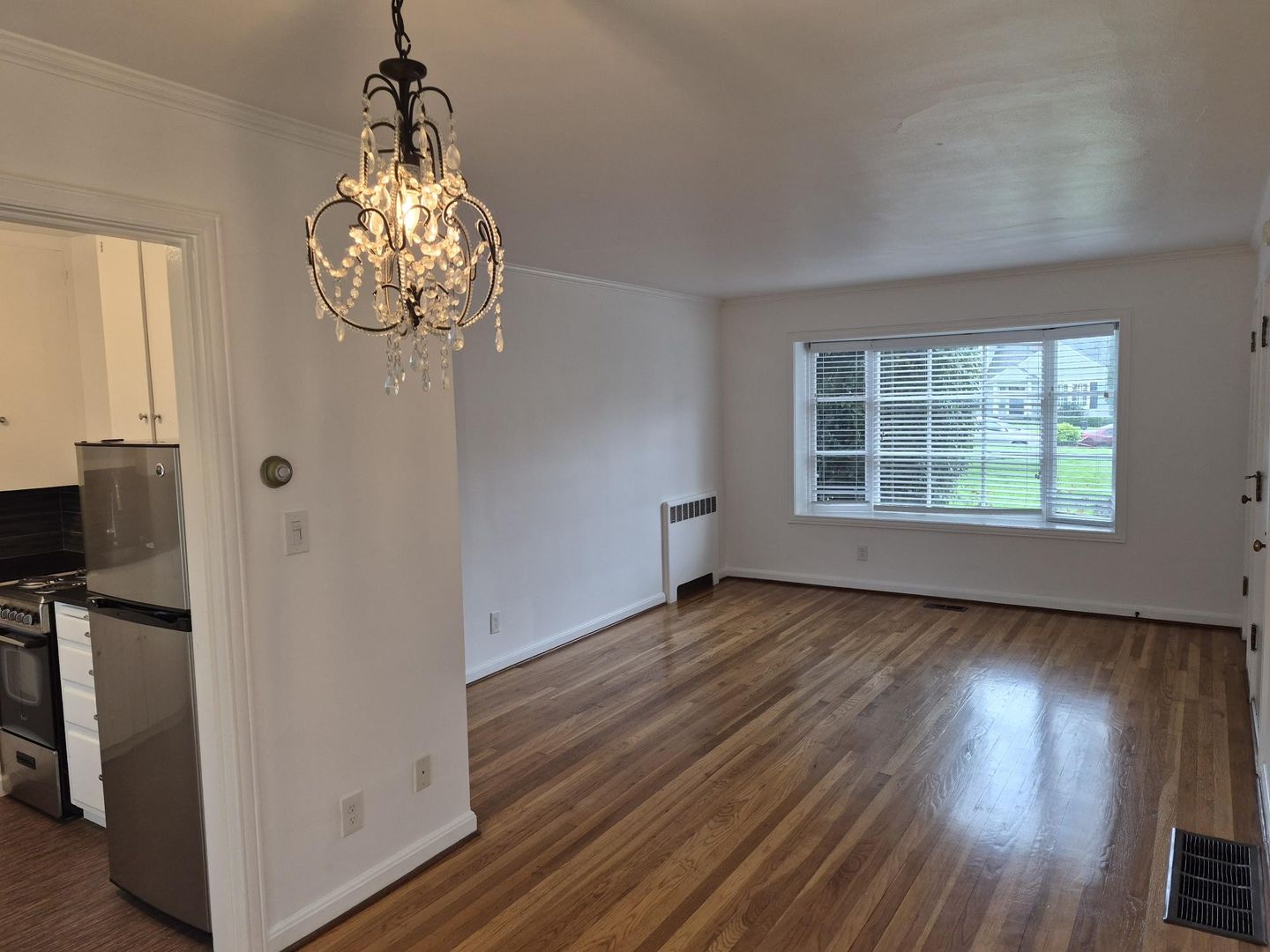 Portland Apartment: 7905 SW Cedar St