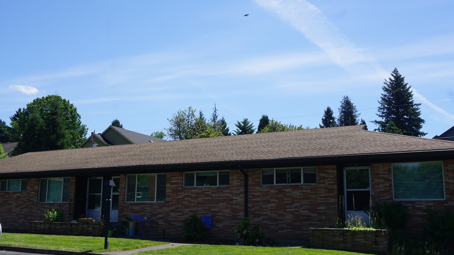 Portland Apartment: 4020 SE Pardee St.