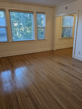 Wonderful corner unit, top floor, cats welcome! – photo 1