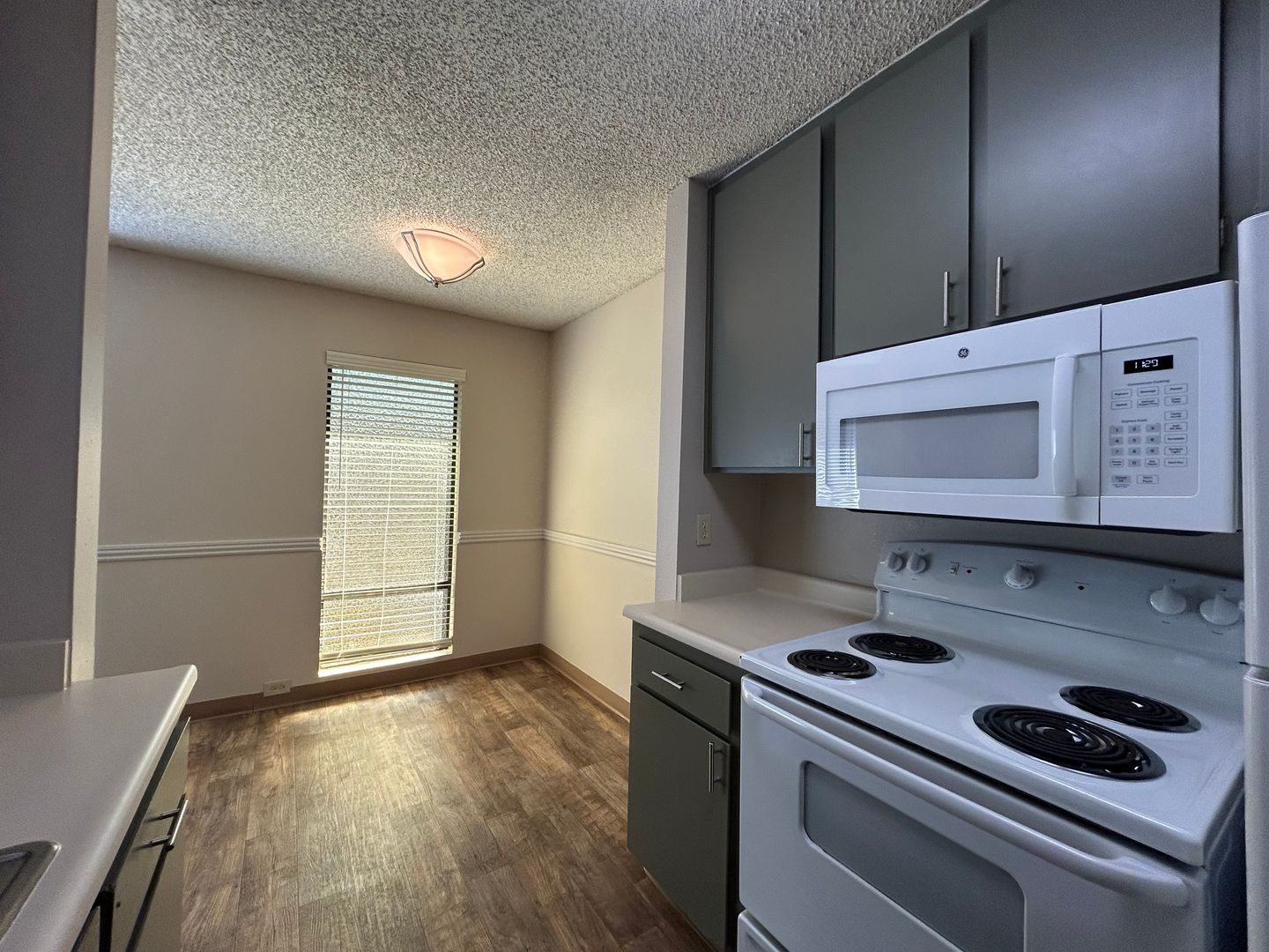 Sacramento Apartment: 1616 Q Street
