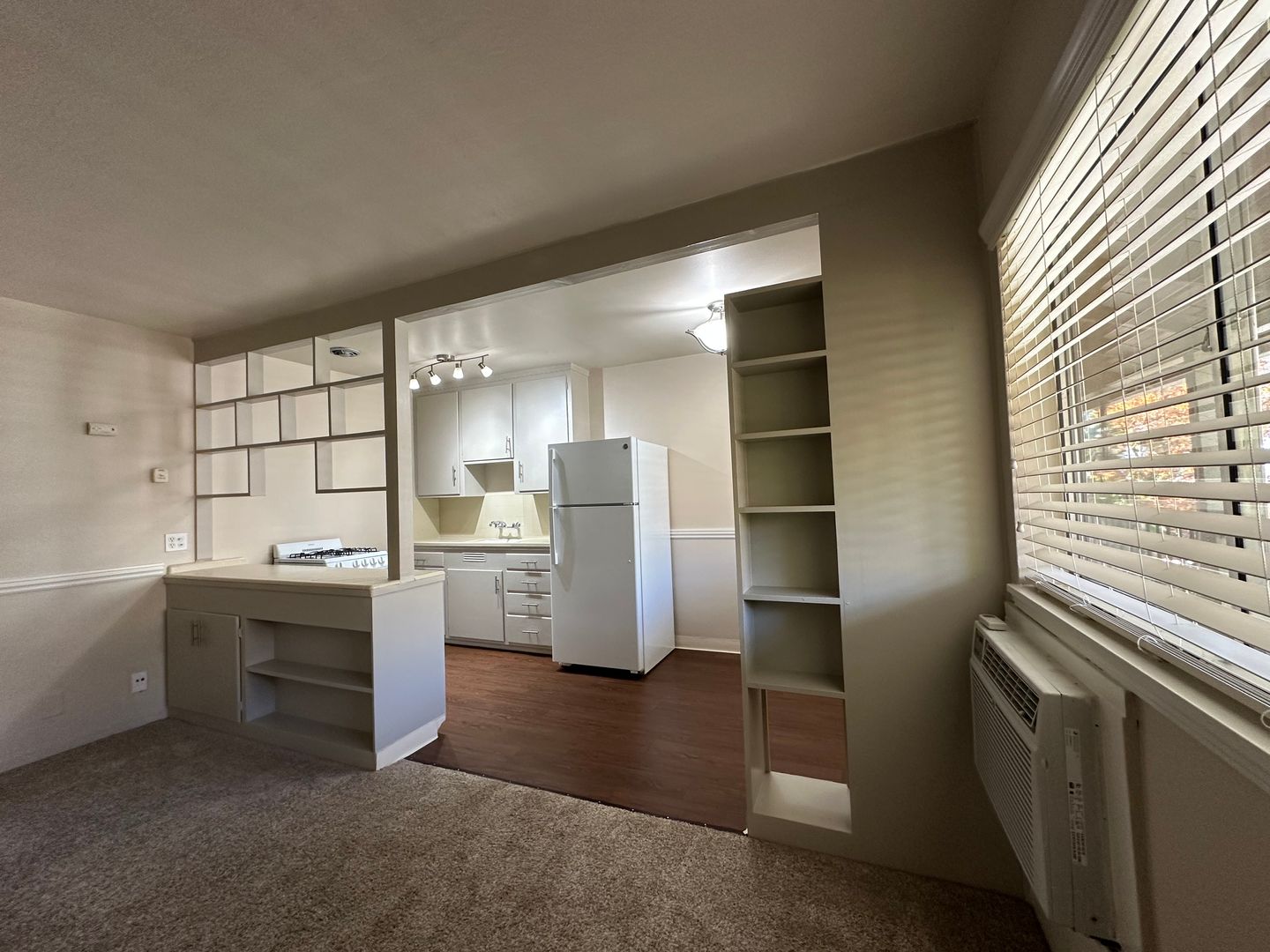 Sacramento Apartment: 2508 L Street