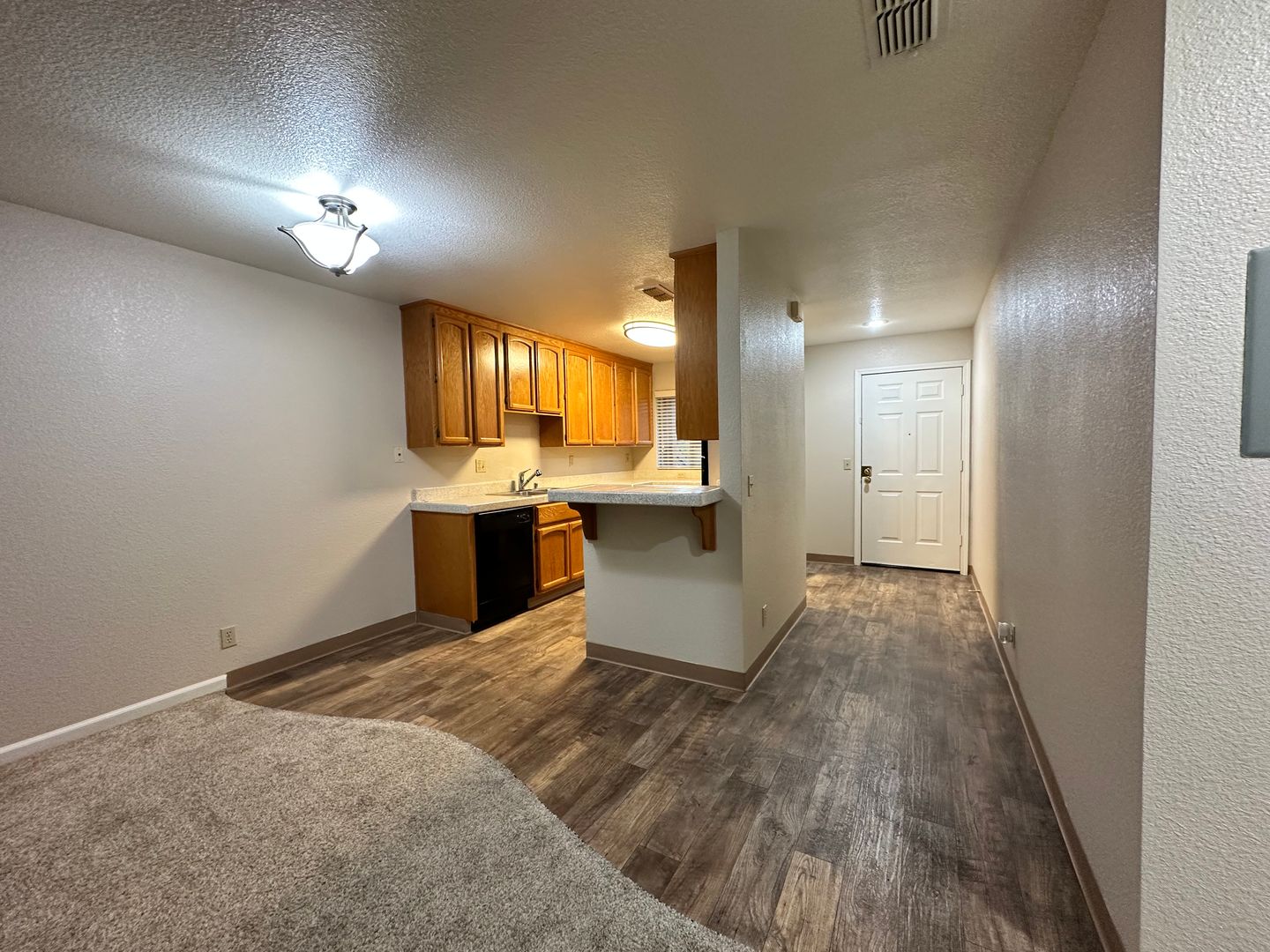 El Camino Ave (5325) 12 of 12