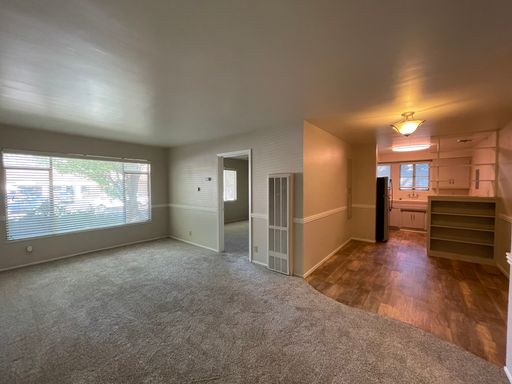 $500 Limited Time Lease Signing Bonus~Gorgeous & Very Spacious Downstairs 1 Bedroom in River Park! – photo 1