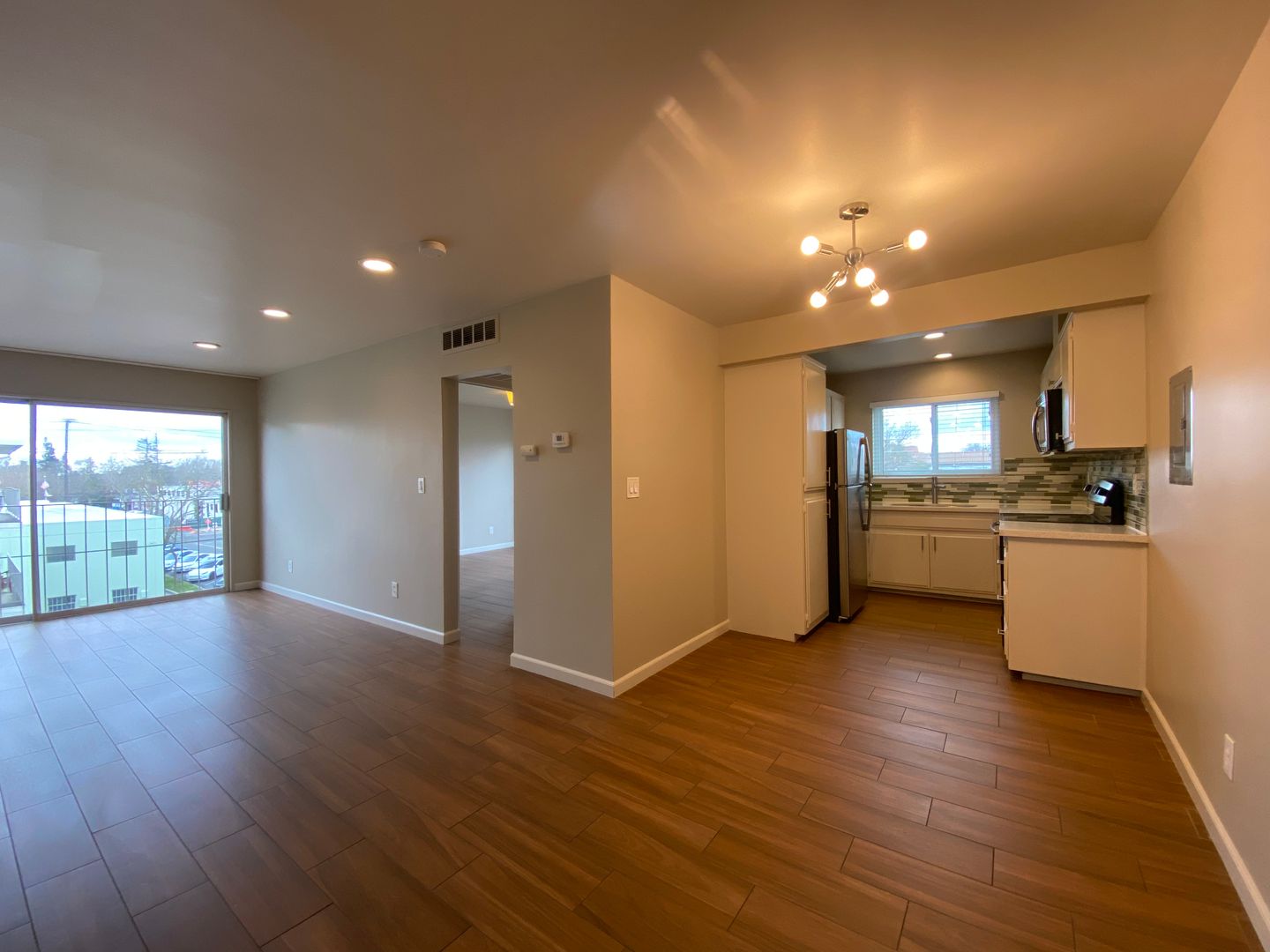 Sacramento Apartment: 2400 Q Street