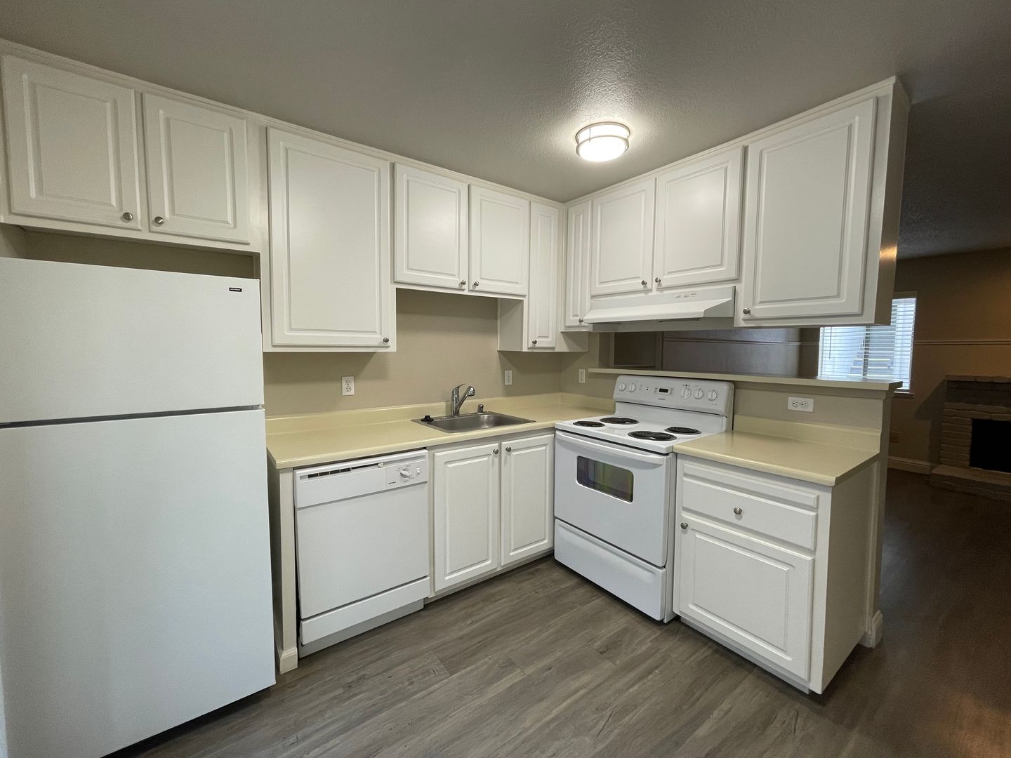 Sacramento Apartment: 2113 O Street