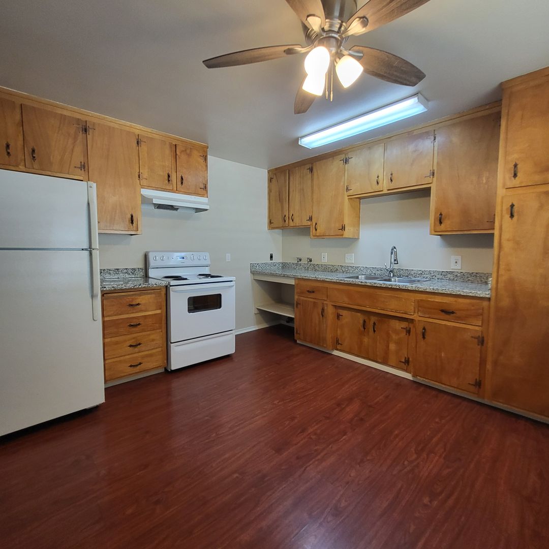 Sacramento Apartment: 4500 63rd Street