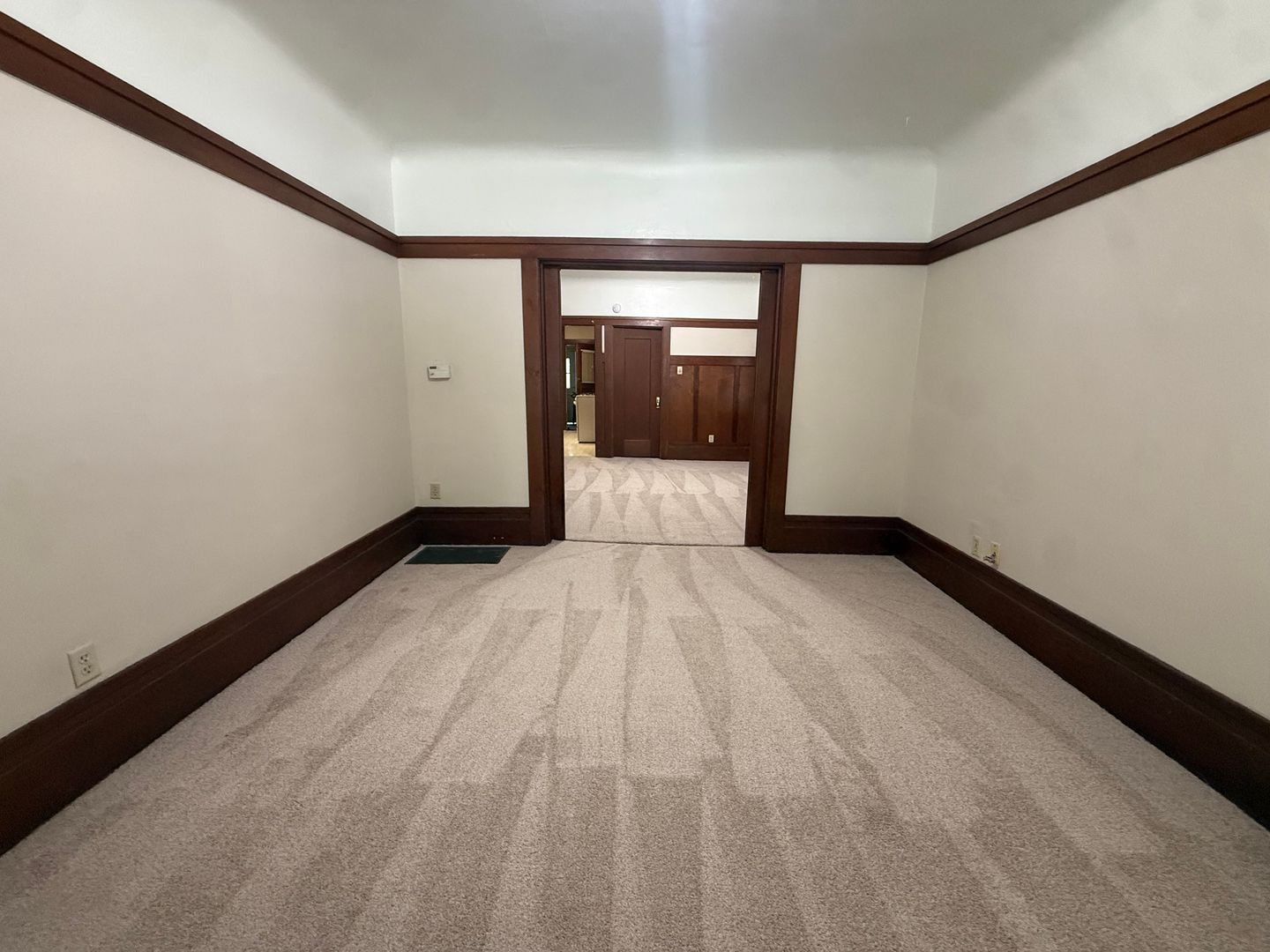 Vintage Charm, Great Location! Very Spacious Downstairs Flat 3 of 12