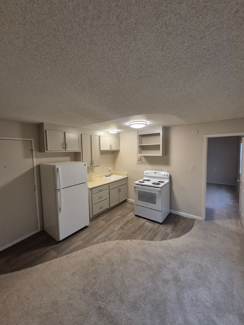 Sacramento Apartment: 1616 E Street