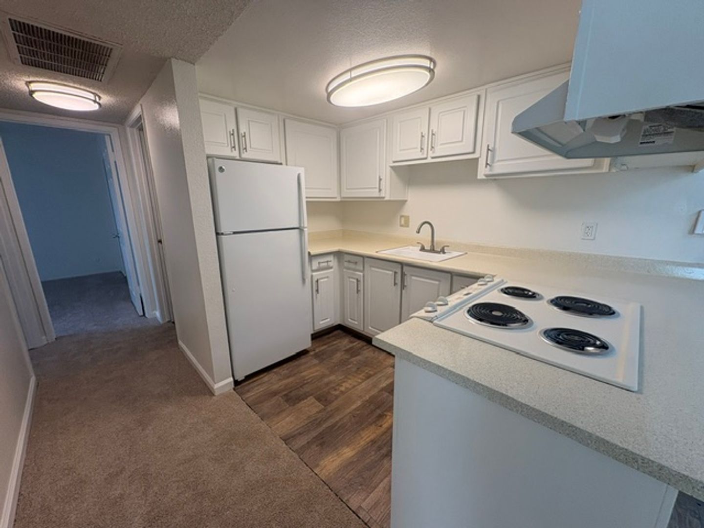Fair Oaks Apartment: 4900 Stamas Lane