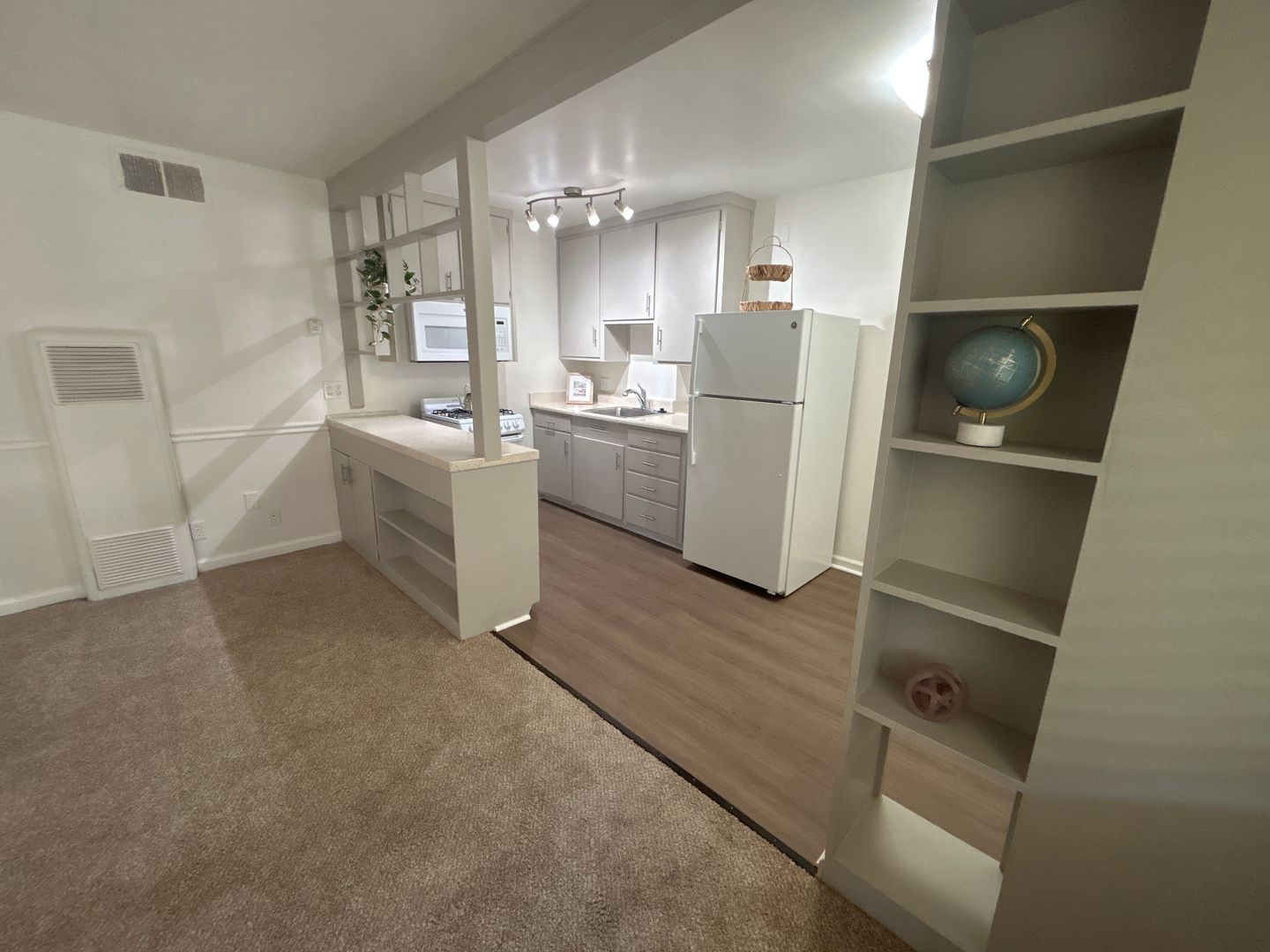 Sacramento Apartment: 1808 N Street