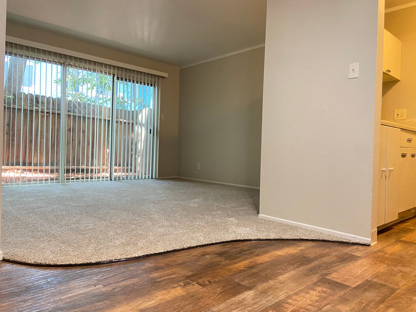 Sacramento Apartment: 2425 Capitol Avenue