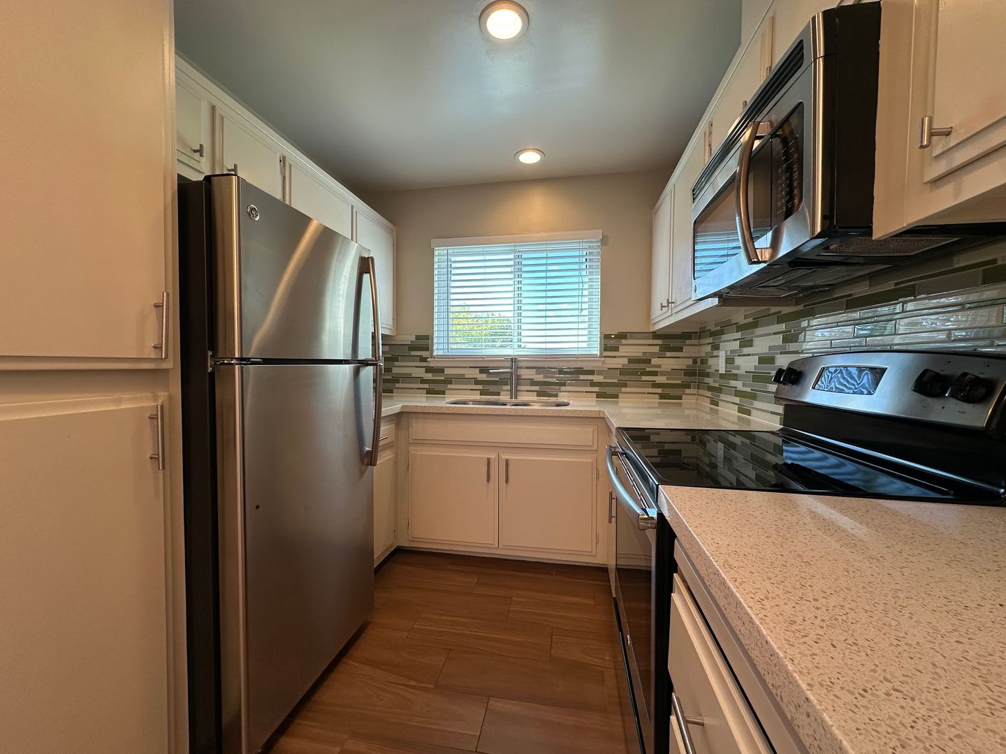 Sacramento Apartment: 2400 Q Street