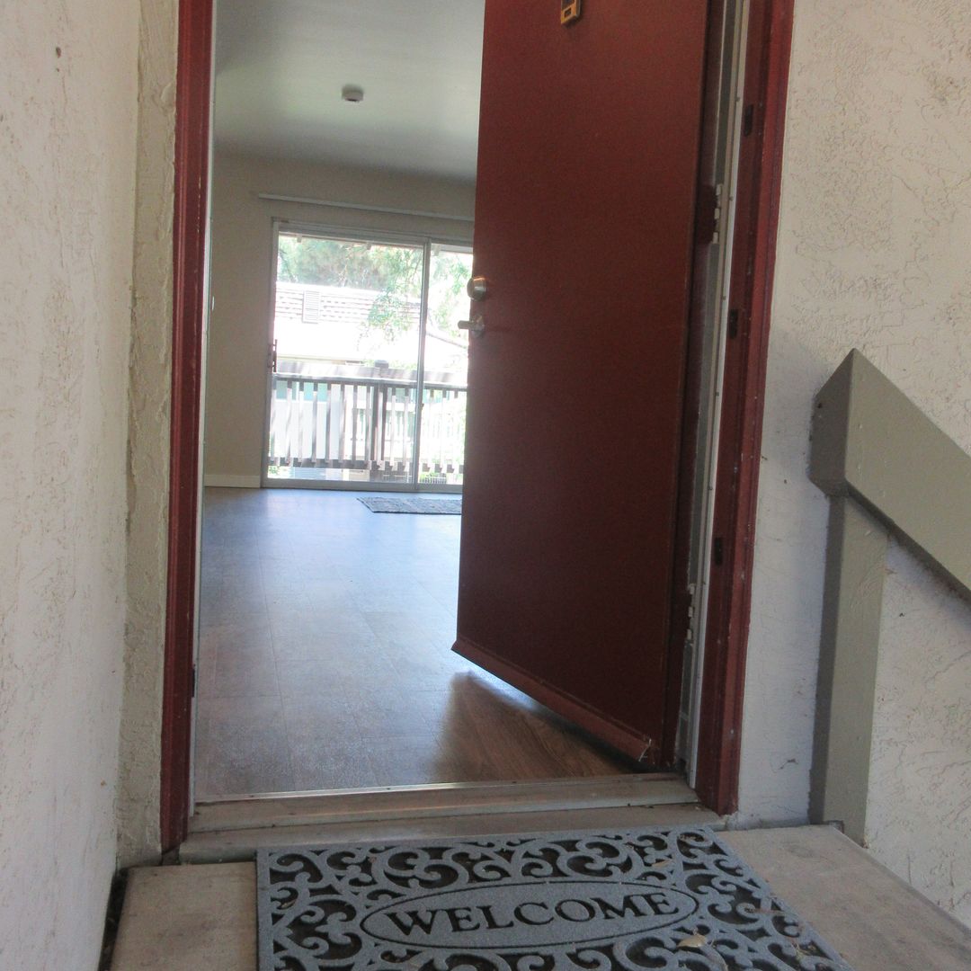 West Sacramento Apartment: 555 Douglas Street