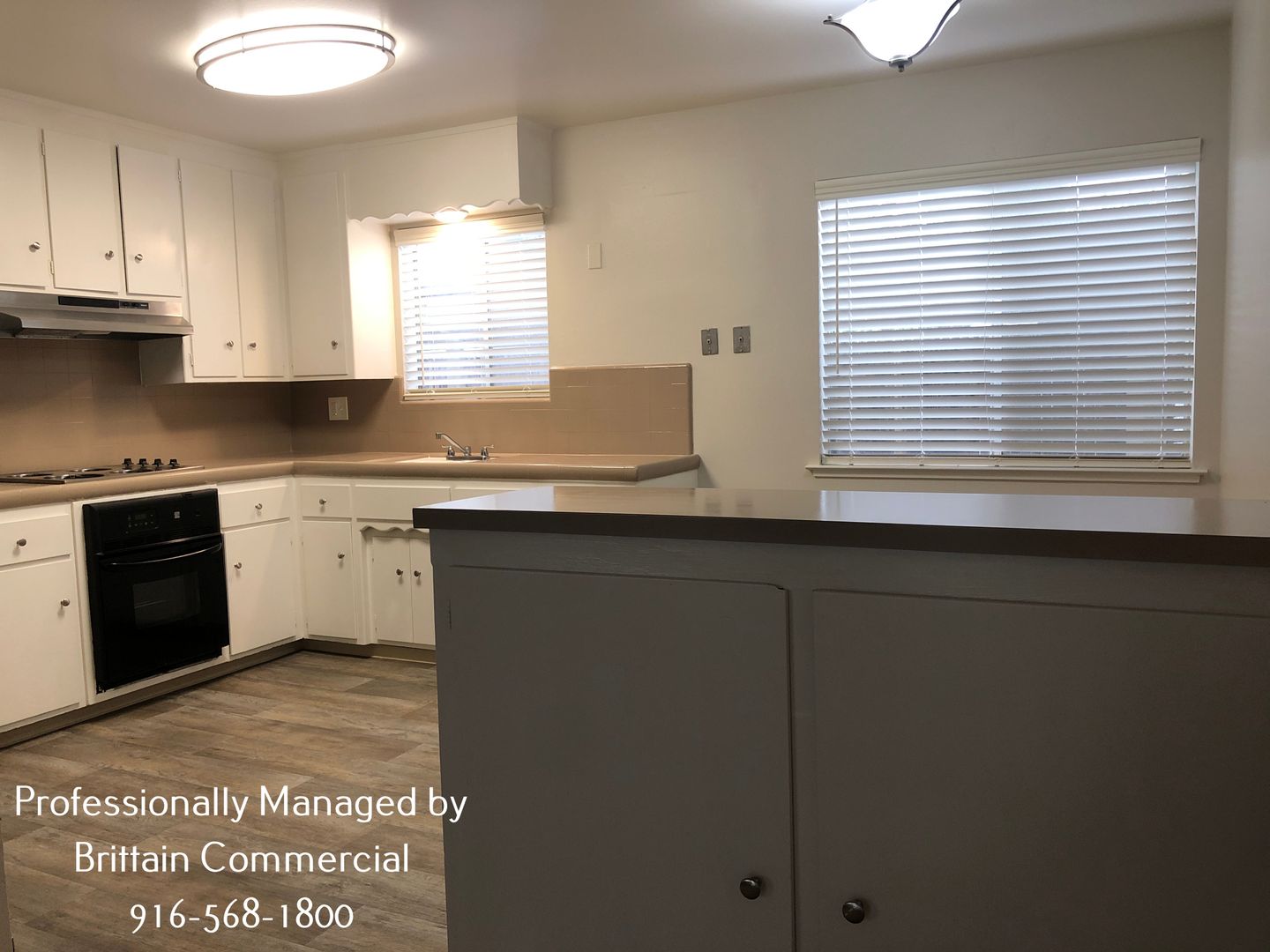 Sacramento Apartment: 5200 Riverside Blvd.