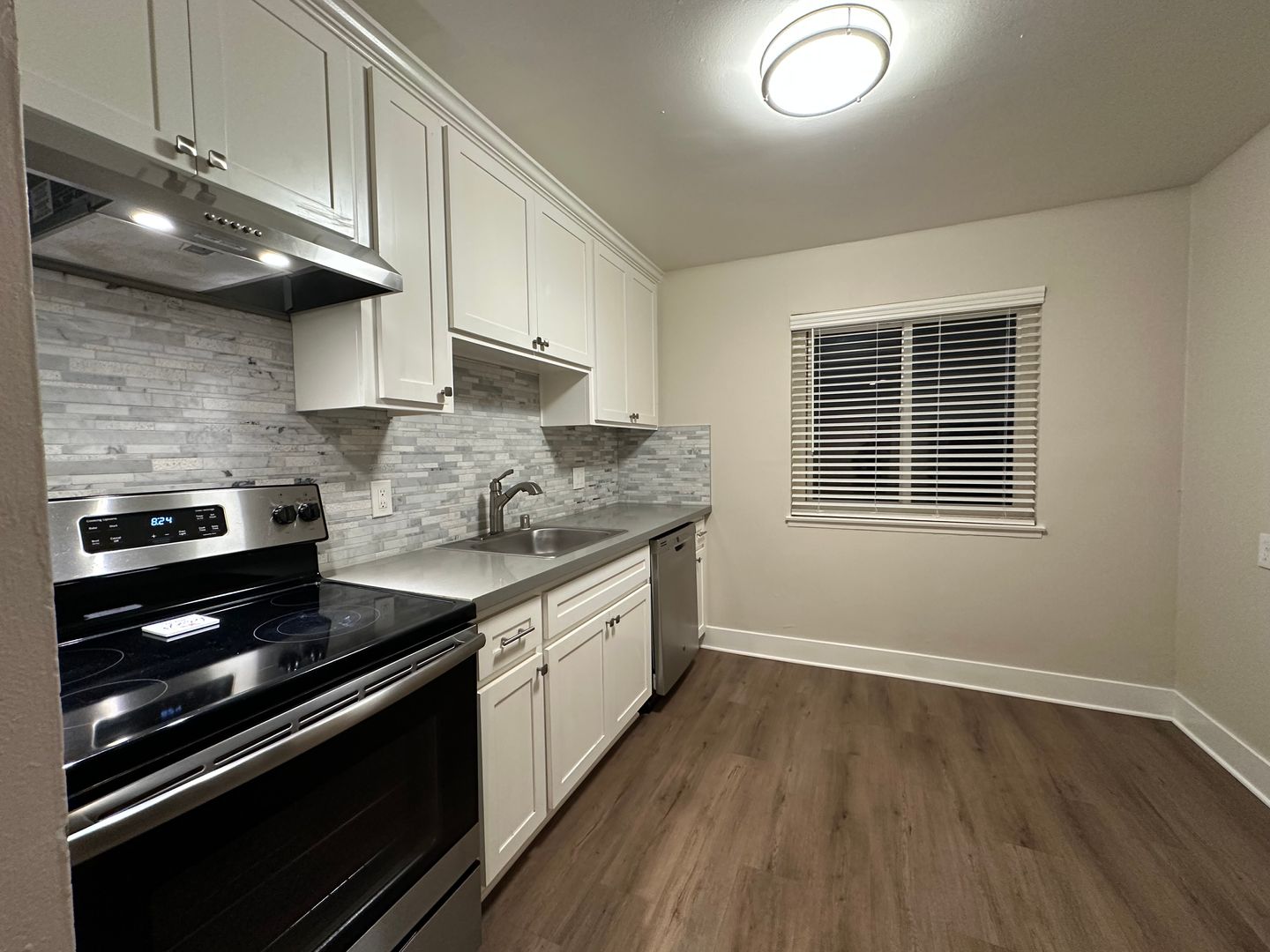 Sacramento Apartment: 2713-2721 T Street