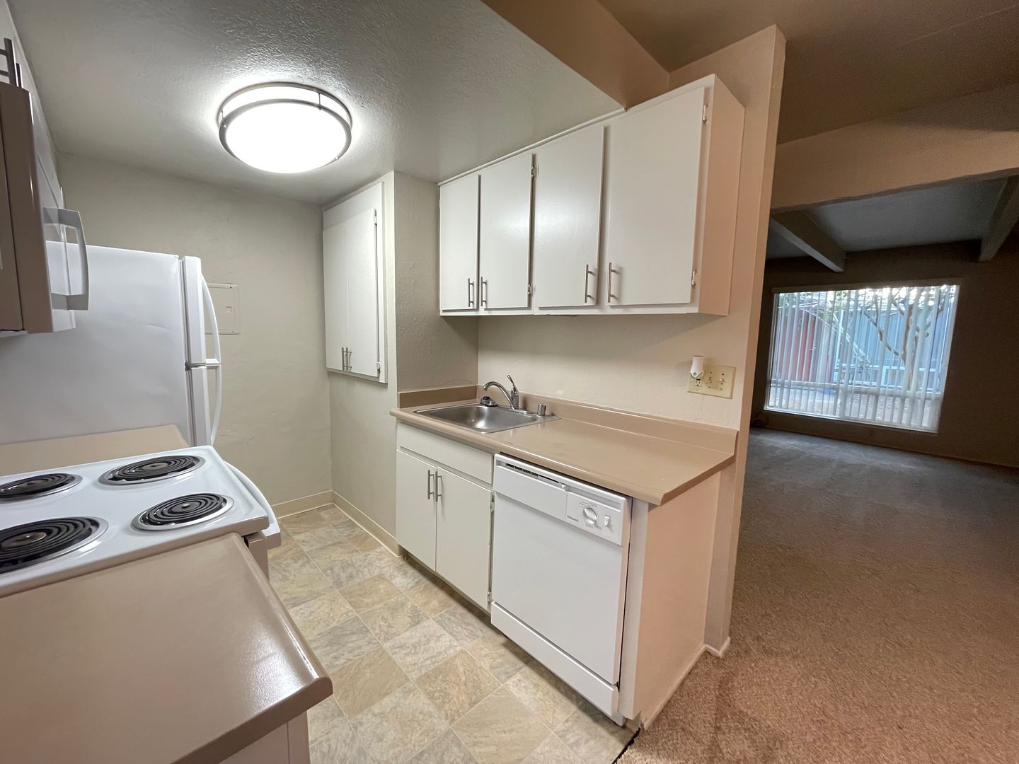 Sacramento Apartment: 2612-2616 G Street