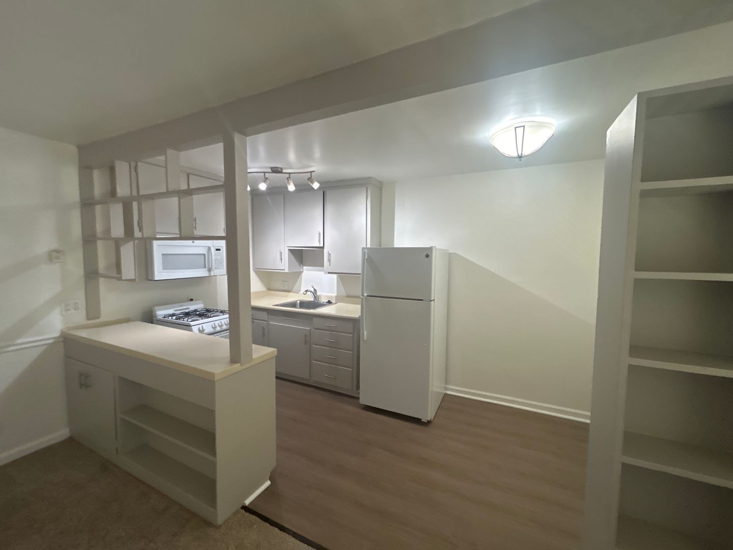 Sacramento Apartment: 1808 N Street