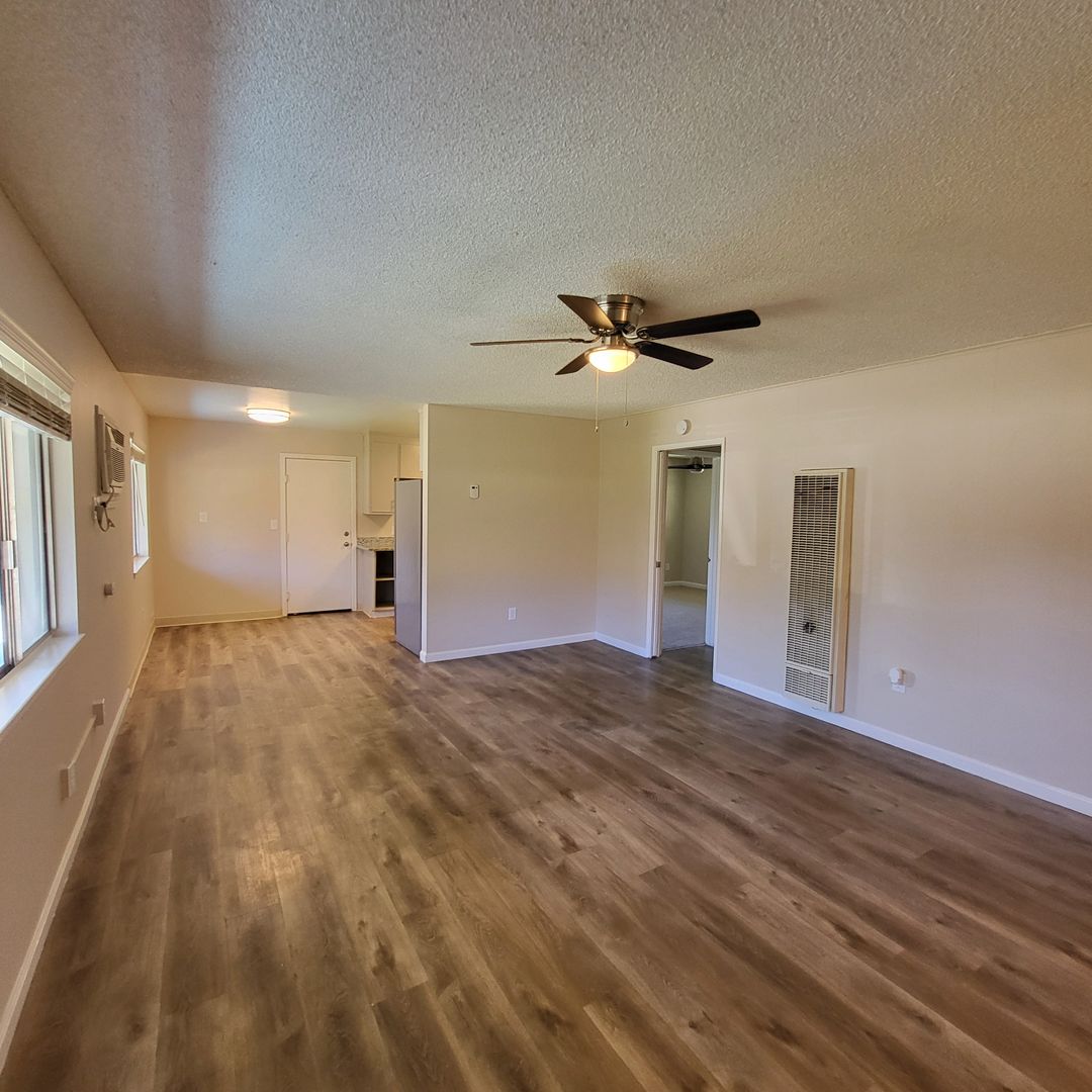 Sacramento Apartment: 4500 63rd Street