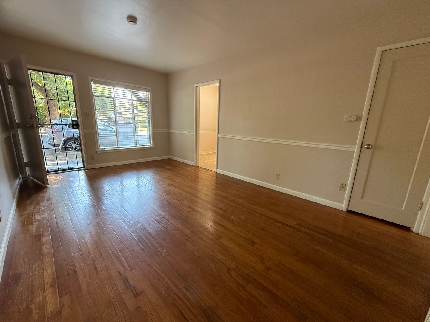 Sacramento Apartment: 1716 O Street