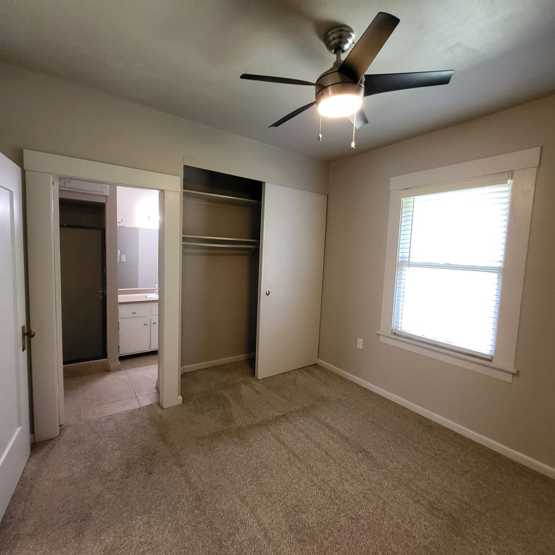 Sacramento Apartment: 4500 63rd Street