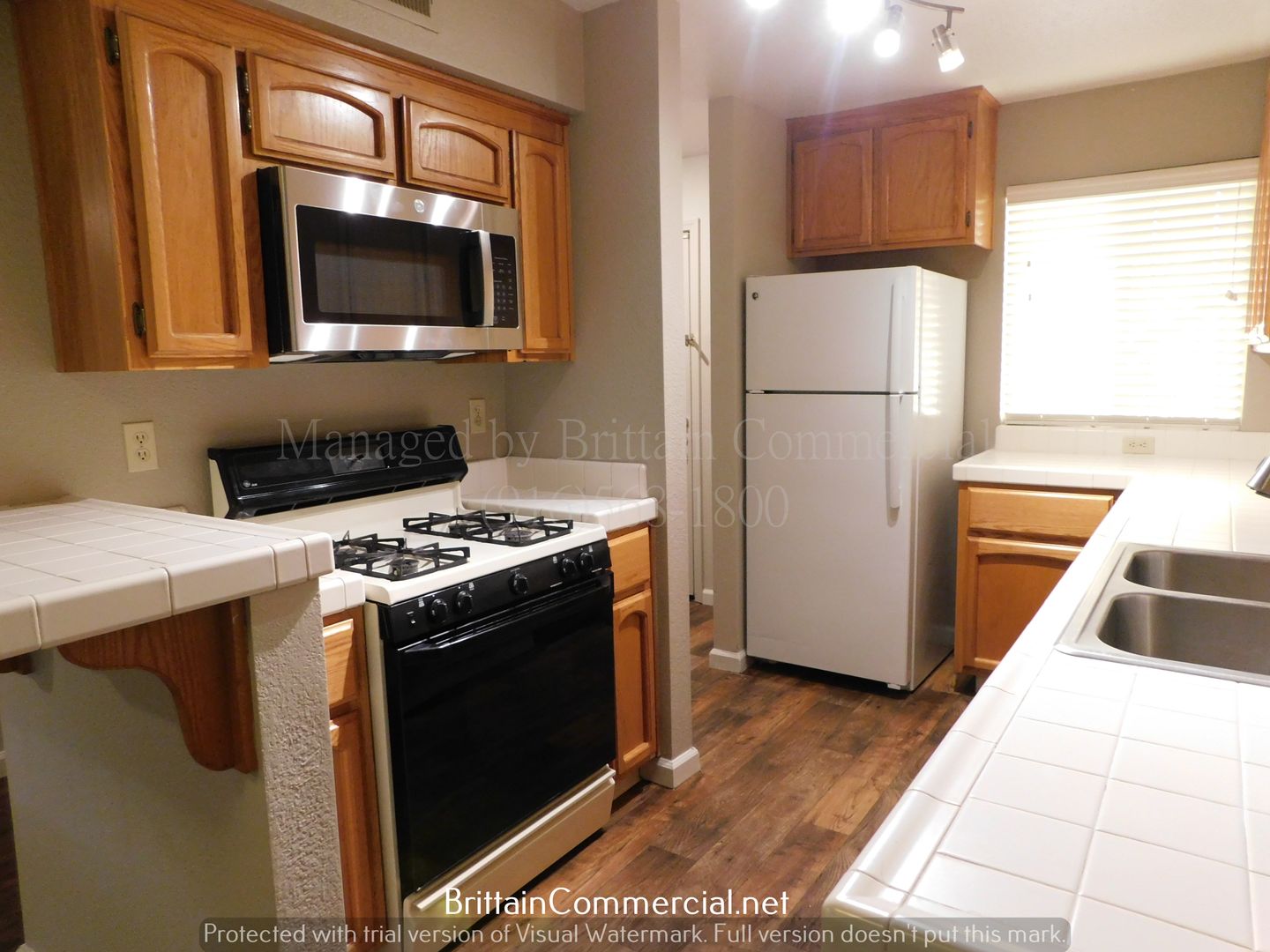 Carmichael Apartment: 5325 El Camino Ave