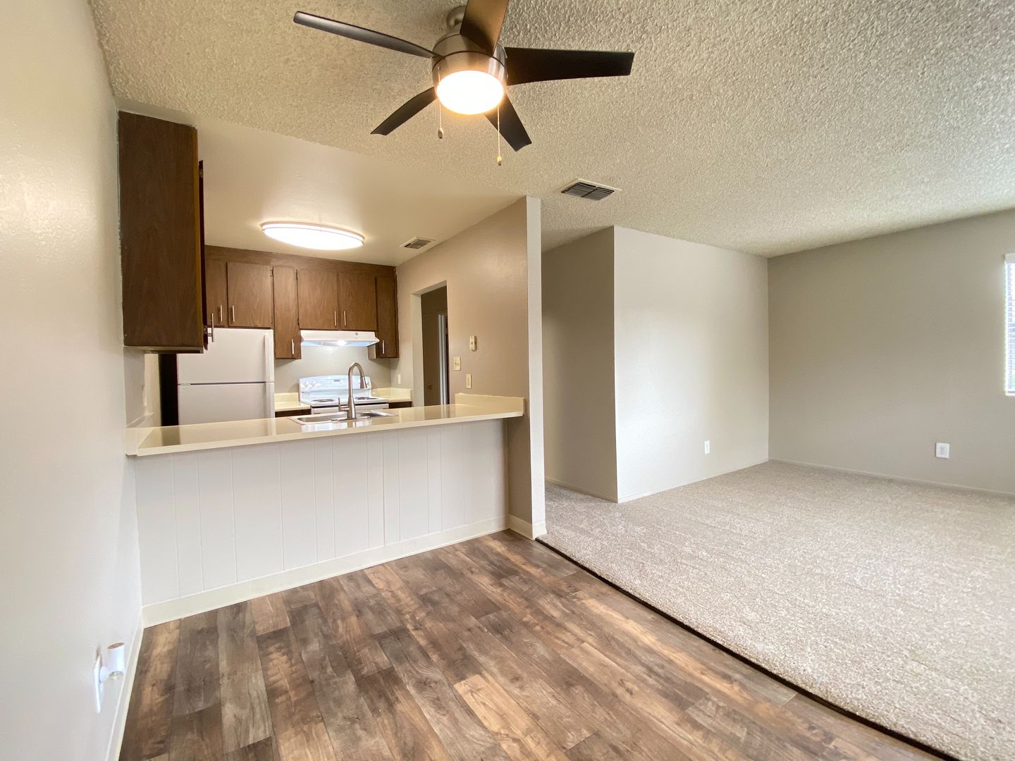 Elk Grove Apartment: 9521 Emerald Park Drive